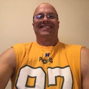 Meet your Posher, Todd